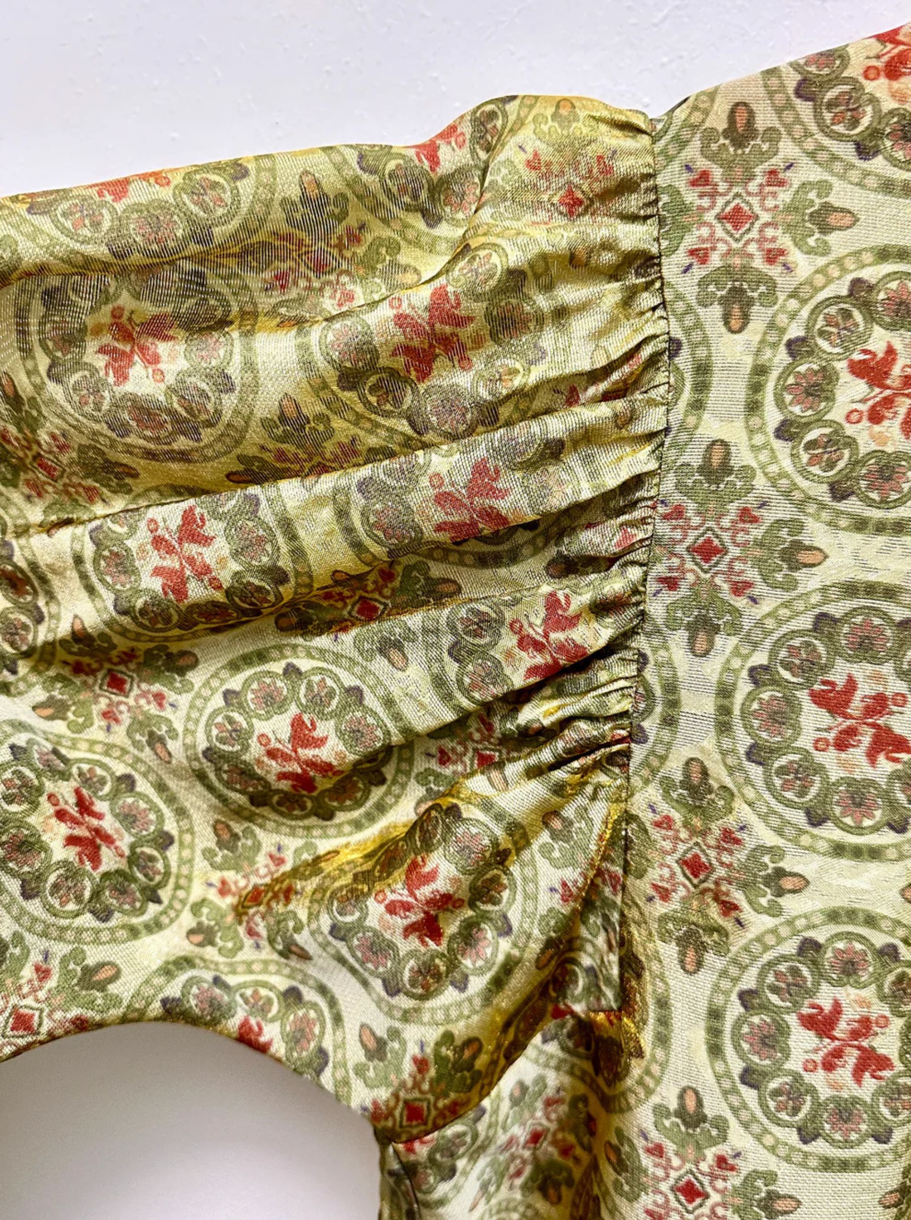 dettaglio manica camicia stampa lavezzo milano